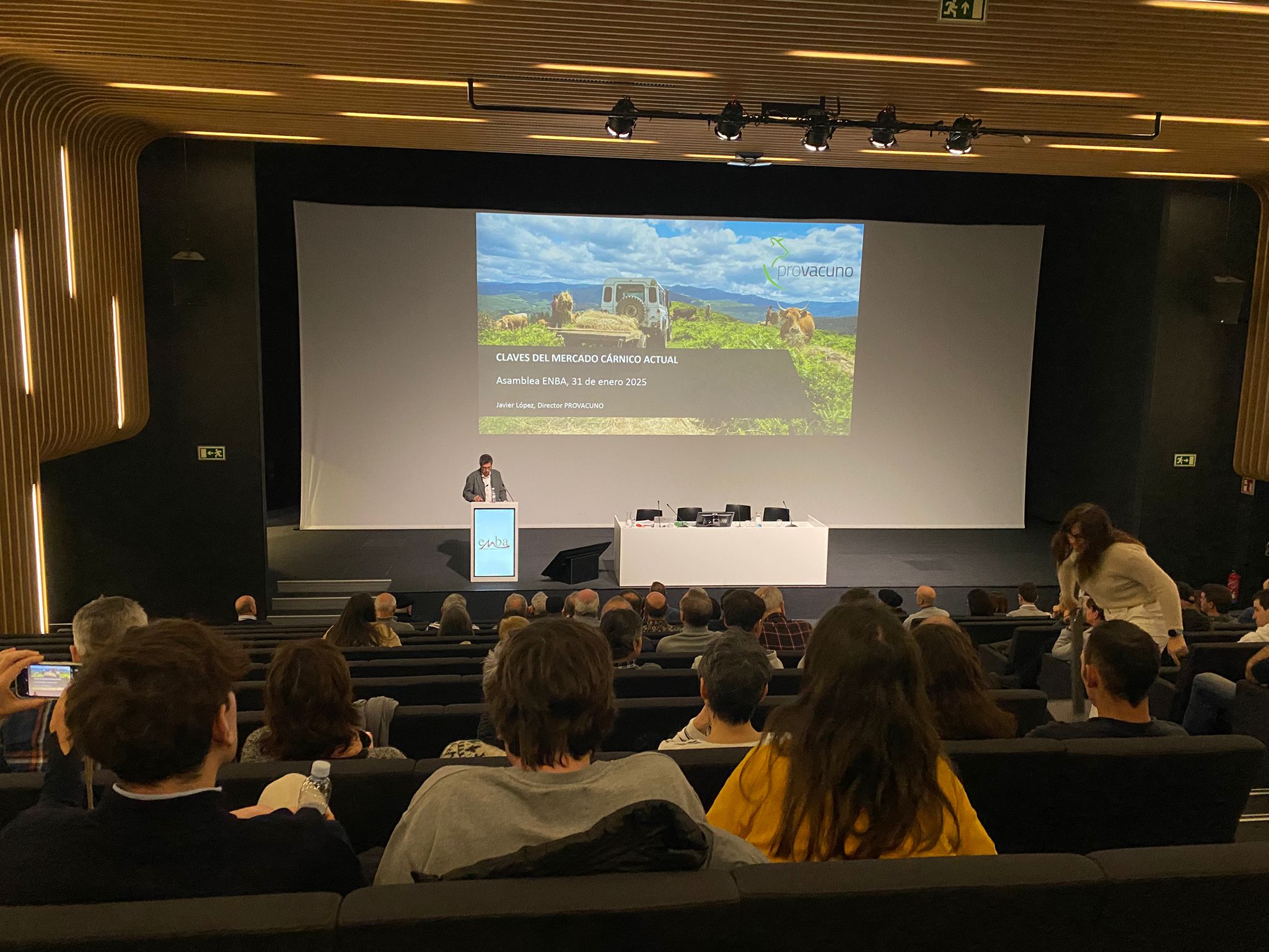 &quot;Nuestro país debe elaborar, consensuar y promover su propia estrategia alimentaria&quot; dice Iñaki Goenaga, presidente de ENBA-Gipuzkoa