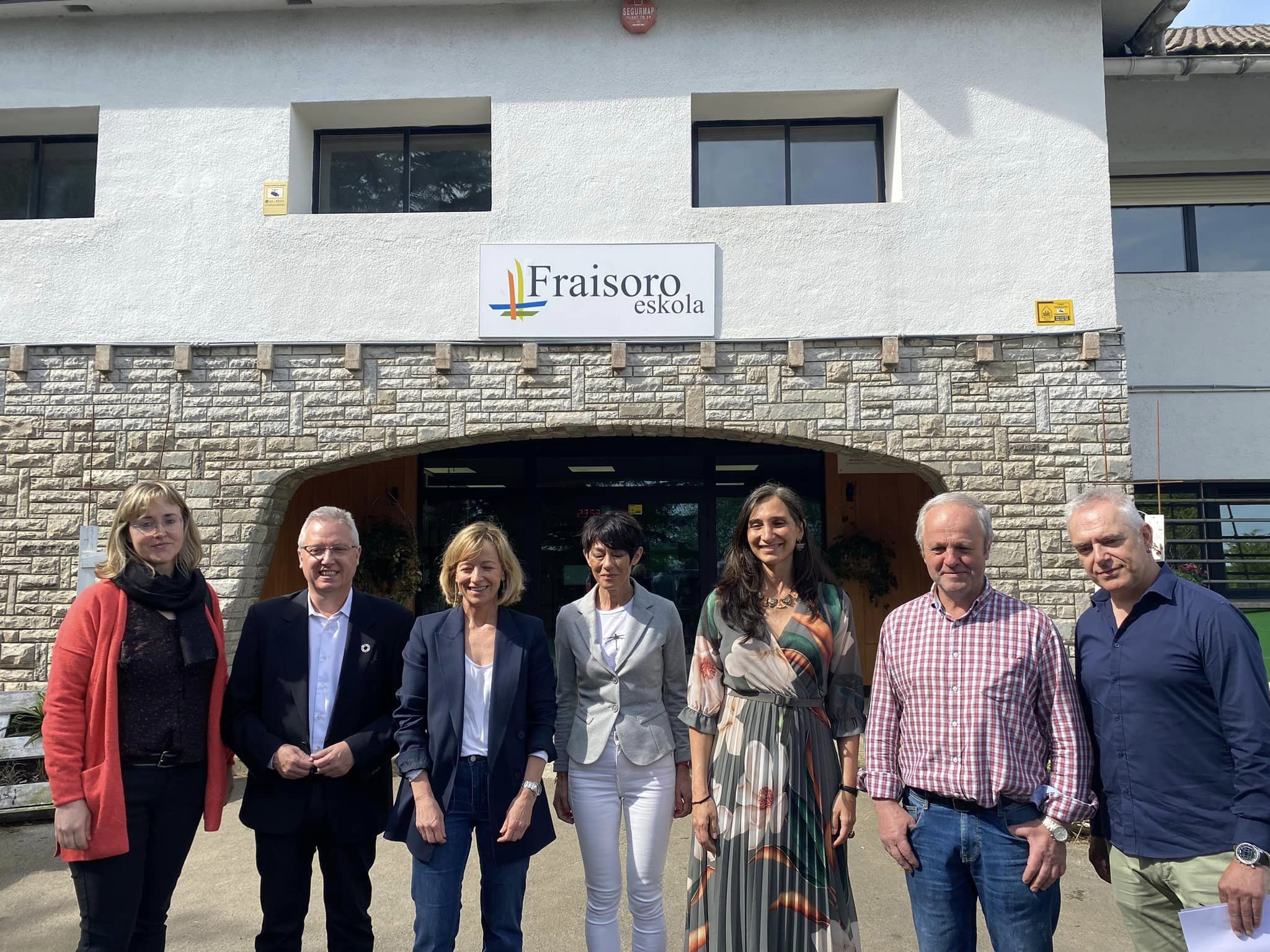 Una mesa redonda entre los candidatos forales de los partidos políticos de Gipuzkoa para incluir en la agenda política tanto la rentabilidad sectorial como la soberanía alimentaria