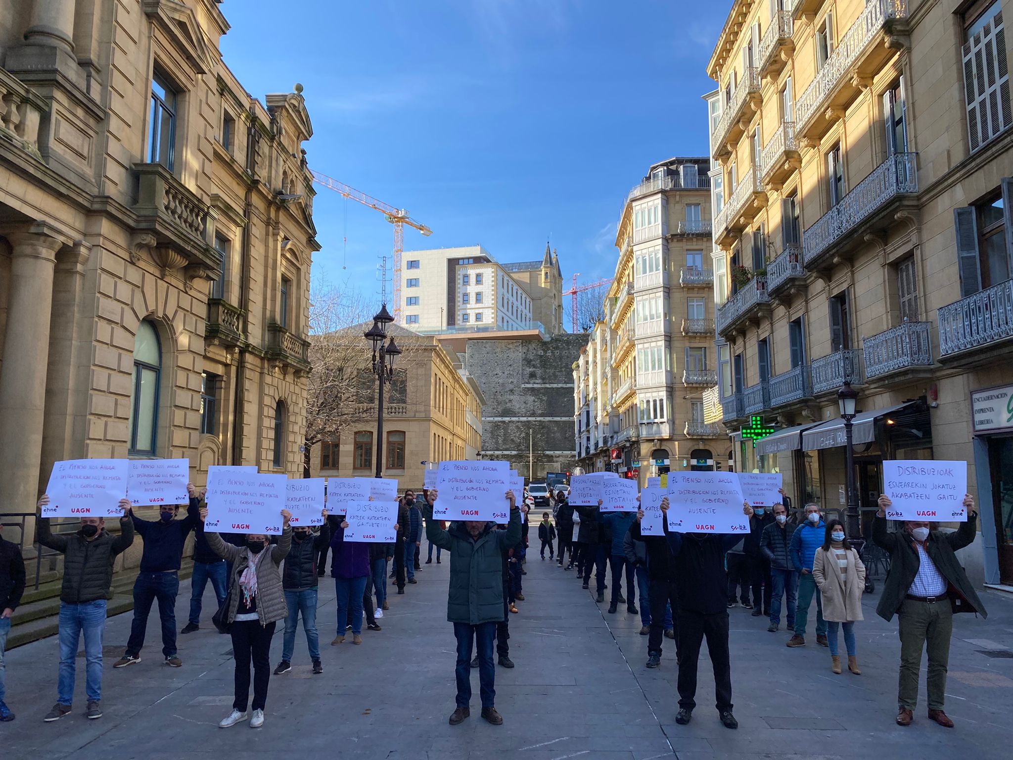 Todo el sector agrario vasco se movilizará para exigir la inmediata aplicación de la Ley de Cadena Alimentaria